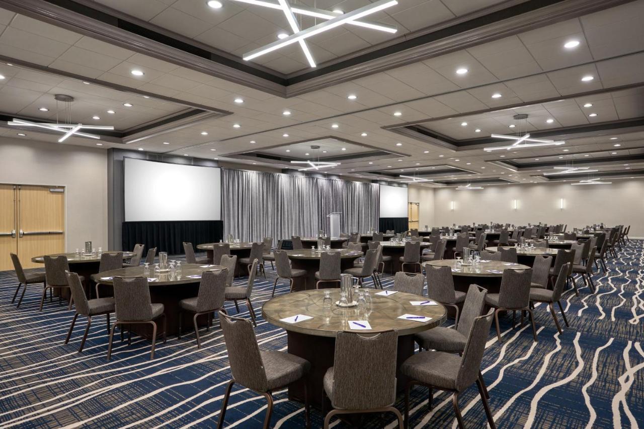 Delta Hotels By Marriott Minneapolis Northeast Extérieur photo