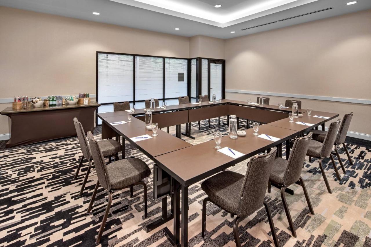 Delta Hotels By Marriott Minneapolis Northeast Extérieur photo