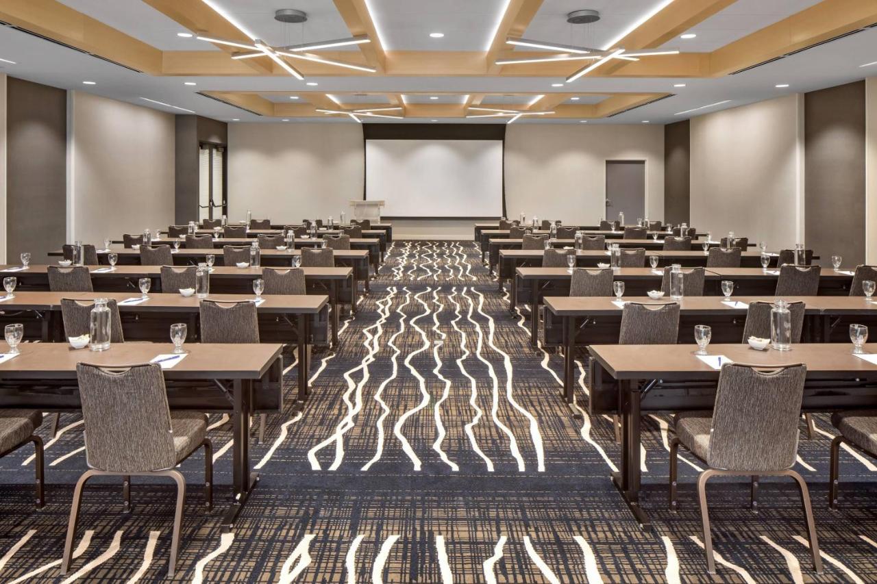 Delta Hotels By Marriott Minneapolis Northeast Extérieur photo
