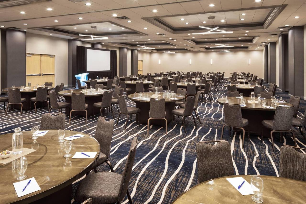 Delta Hotels By Marriott Minneapolis Northeast Extérieur photo