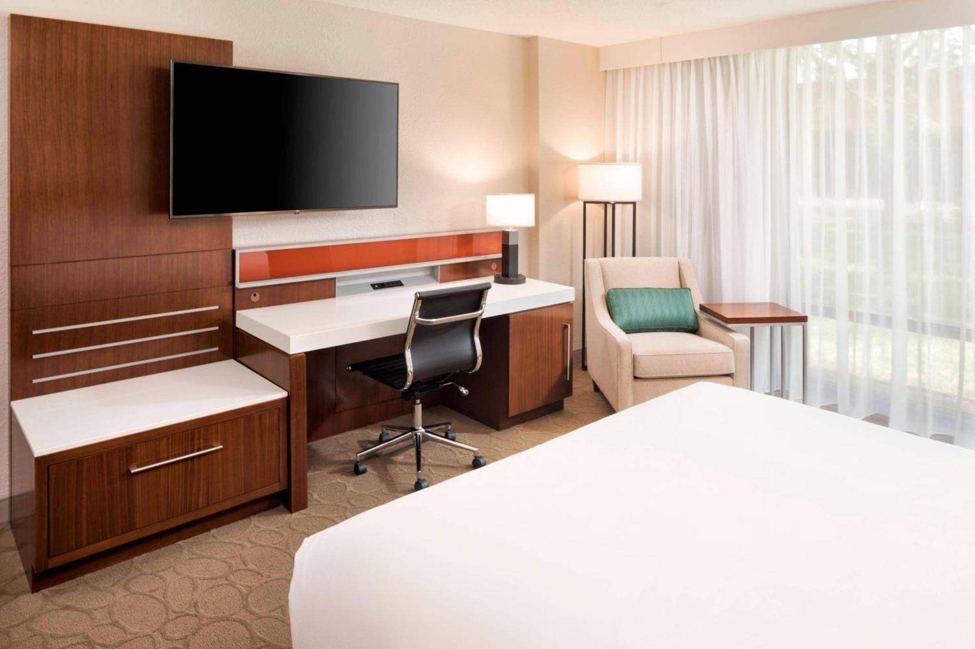 Delta Hotels By Marriott Minneapolis Northeast Extérieur photo
