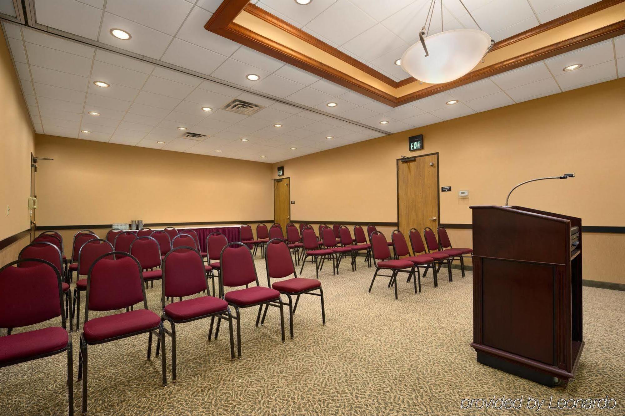 Delta Hotels By Marriott Minneapolis Northeast Extérieur photo