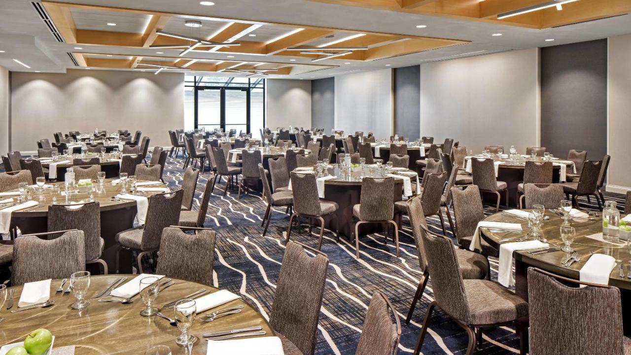 Delta Hotels By Marriott Minneapolis Northeast Extérieur photo